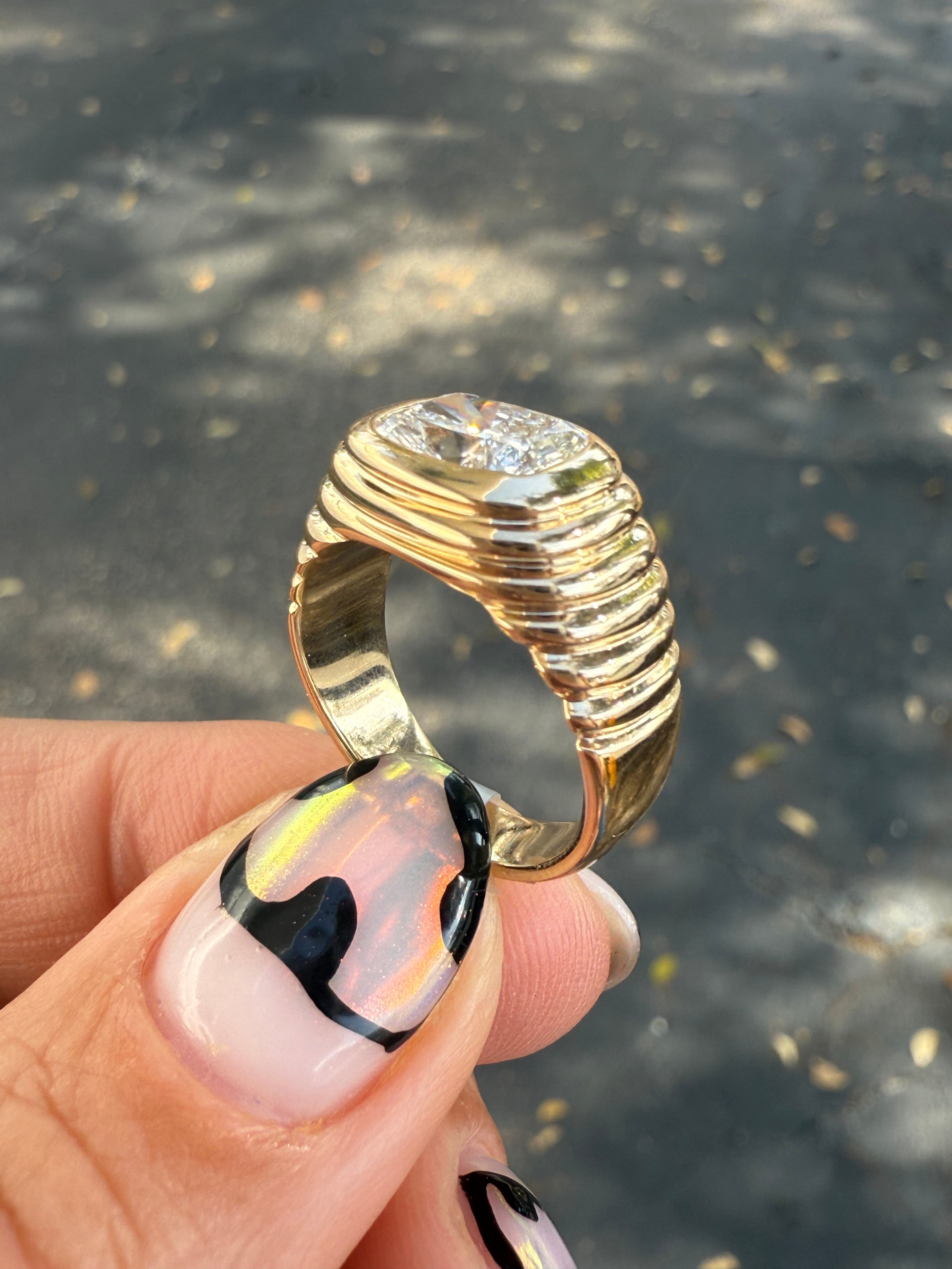 The 1990 Pinky – 2ct Lab Diamond Power Ring – Santayana