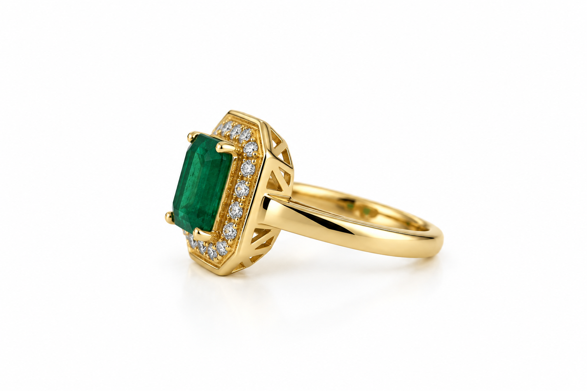 Emerald & Diamond Halo Ring