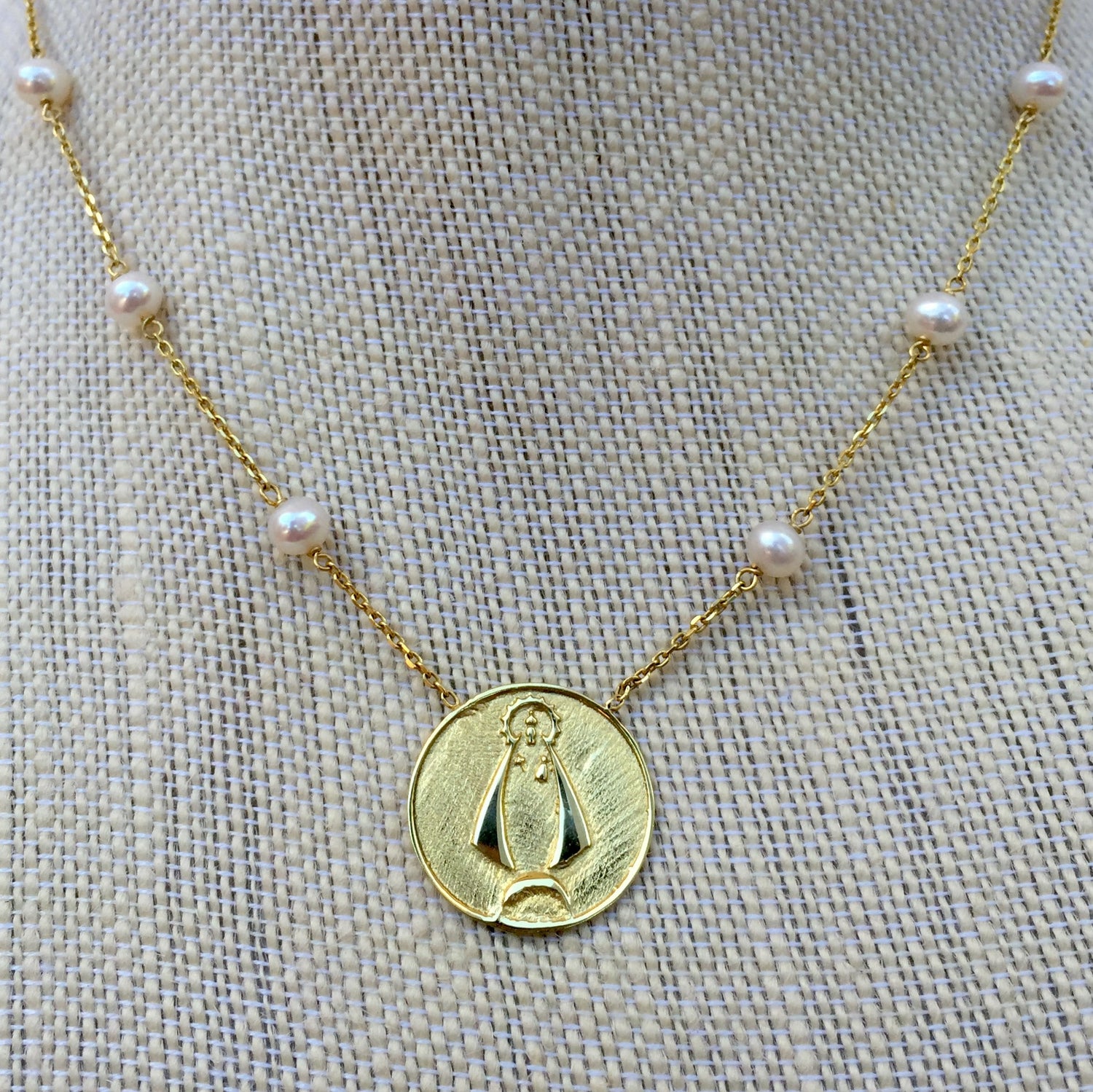 Caridad del Cobre Medal Necklace in Yellow Gold