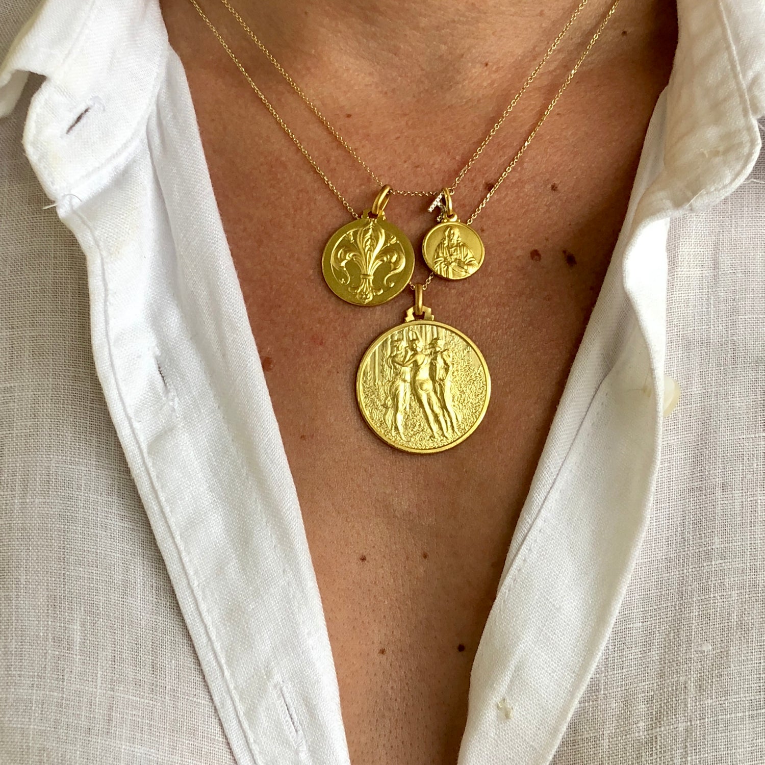 14K Scapular Medal in Gold