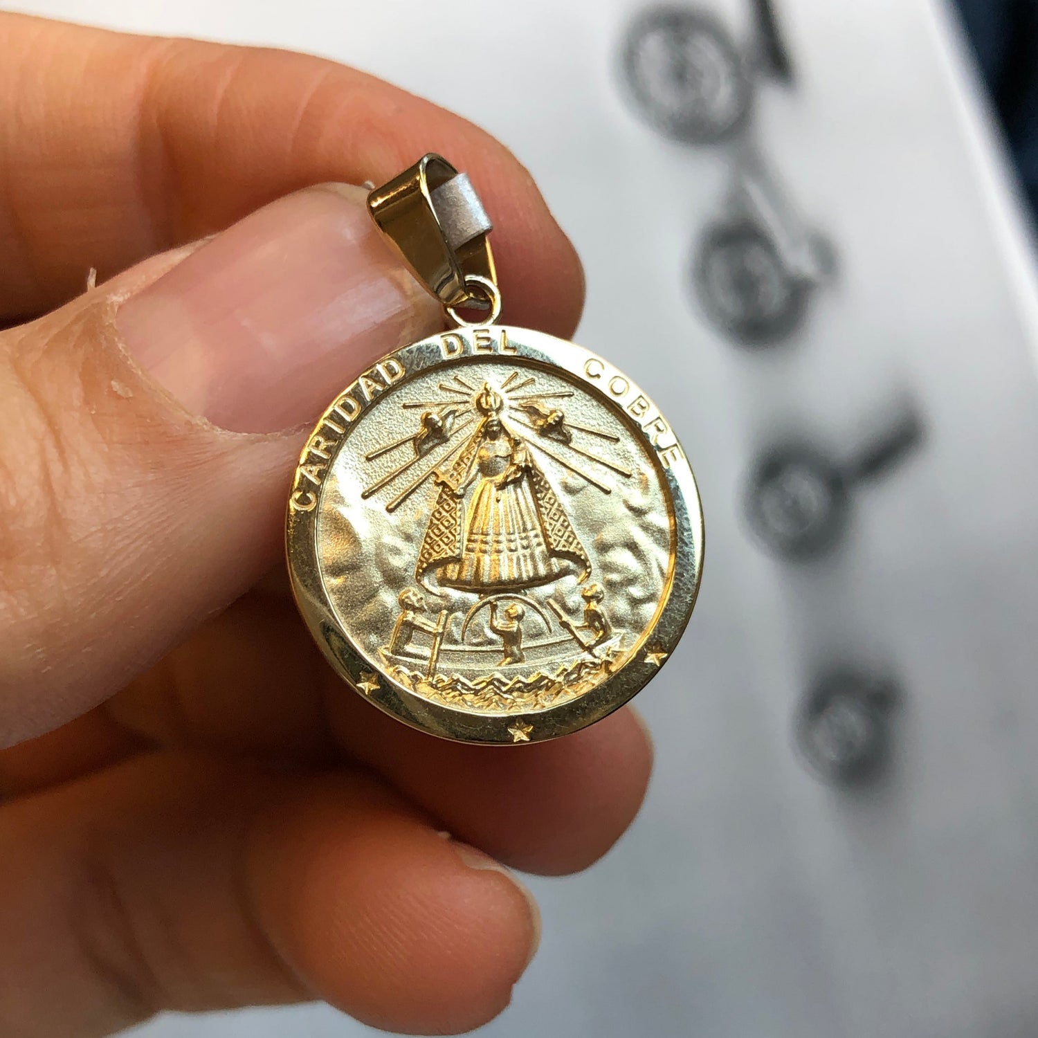 14K Yellow Gold Caridad de Cobre Medal