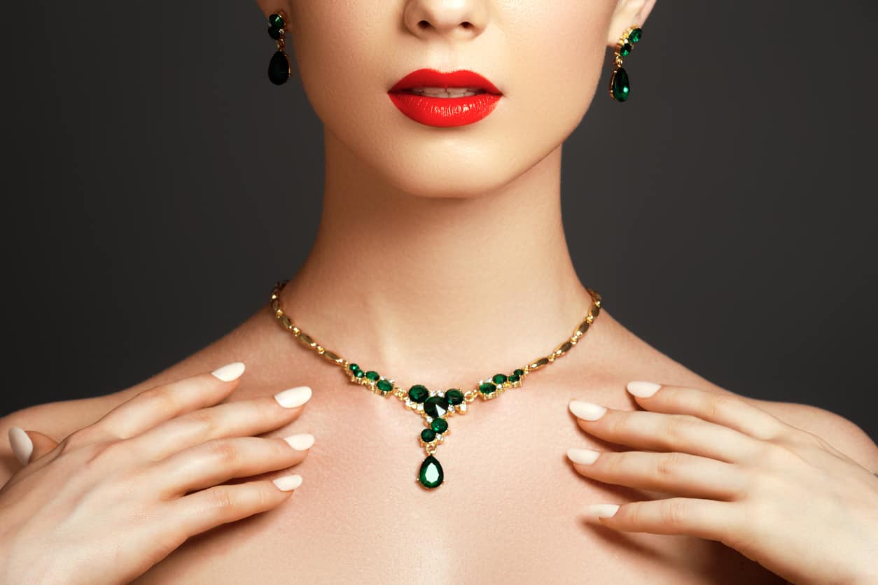 Elegant fashionable woman with jewelry. Fashion concept