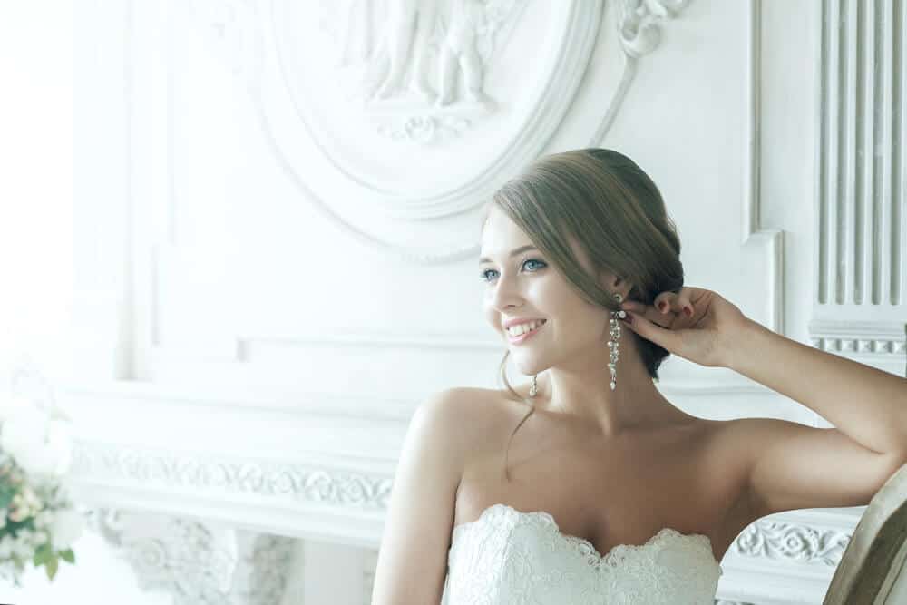Earrings for your wedding dress
